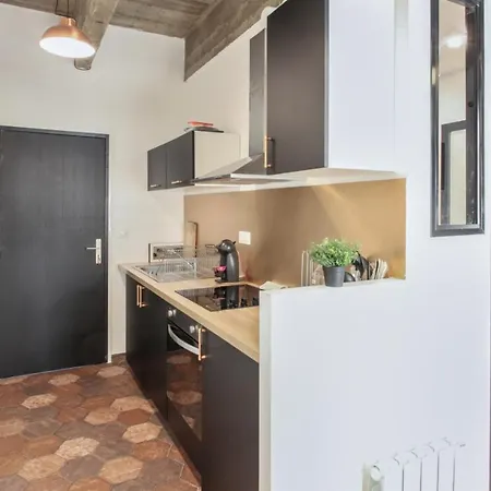 Bright And Classy Flat Loft-style Nearby Train Station Welkeys Διαμέρισμα *