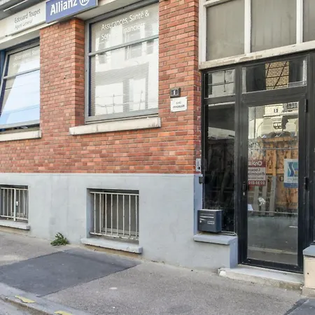 Bright And Classy Flat Loft-style Nearby Train Station Welkeys